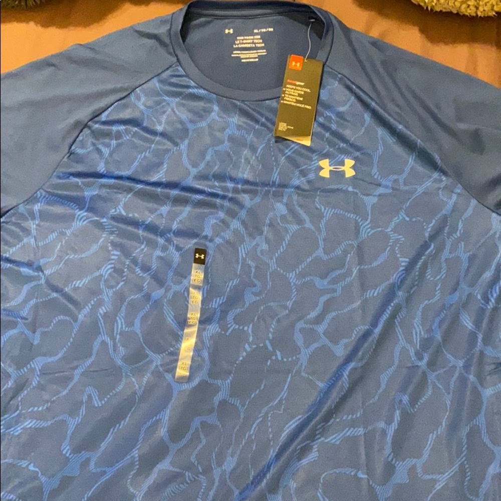 NWT XL under armour NEW